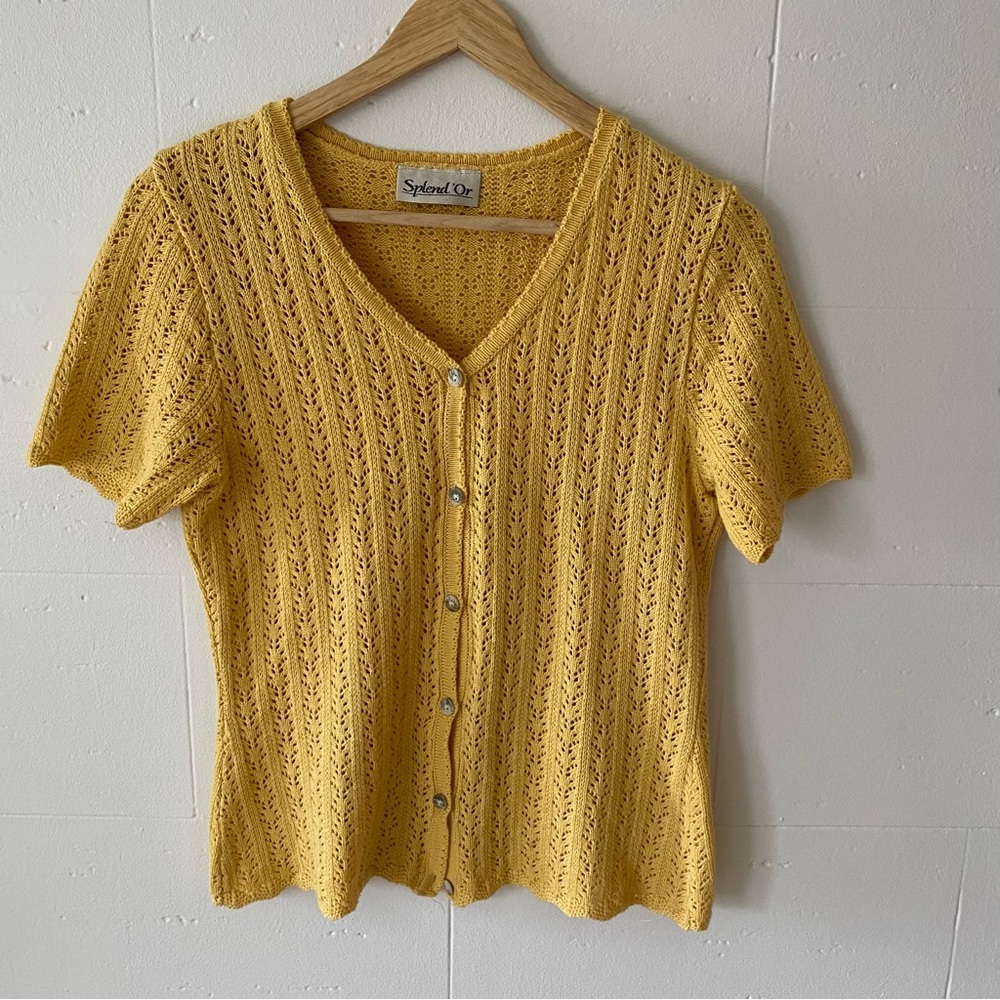 Vintage Splendid Yellow Ribbed Crochet Button Down Shirt